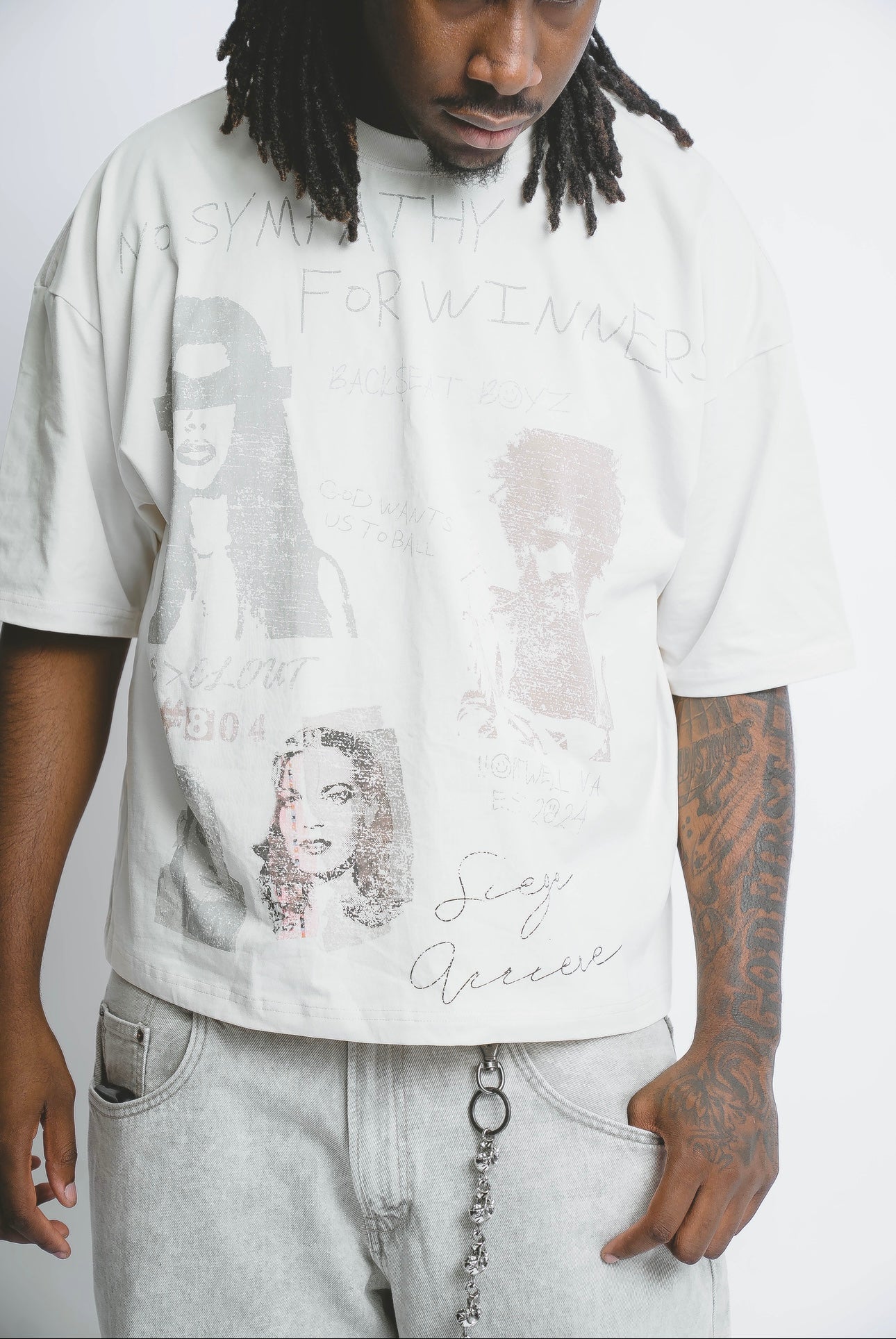 NUN BUT DETAILS VINTAGE GRAPHIC TEE