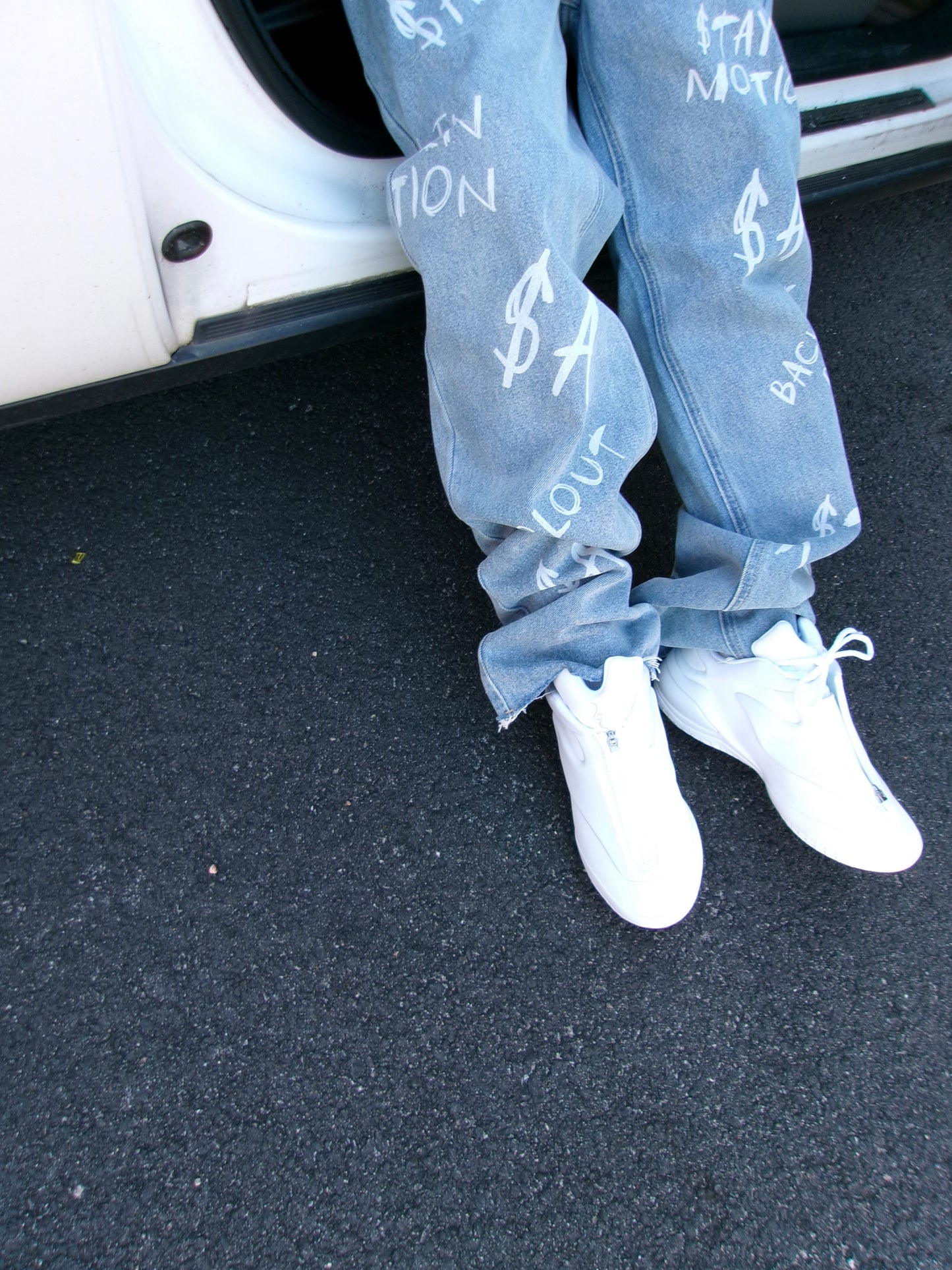 “ $A ALL OVER DENIMS “