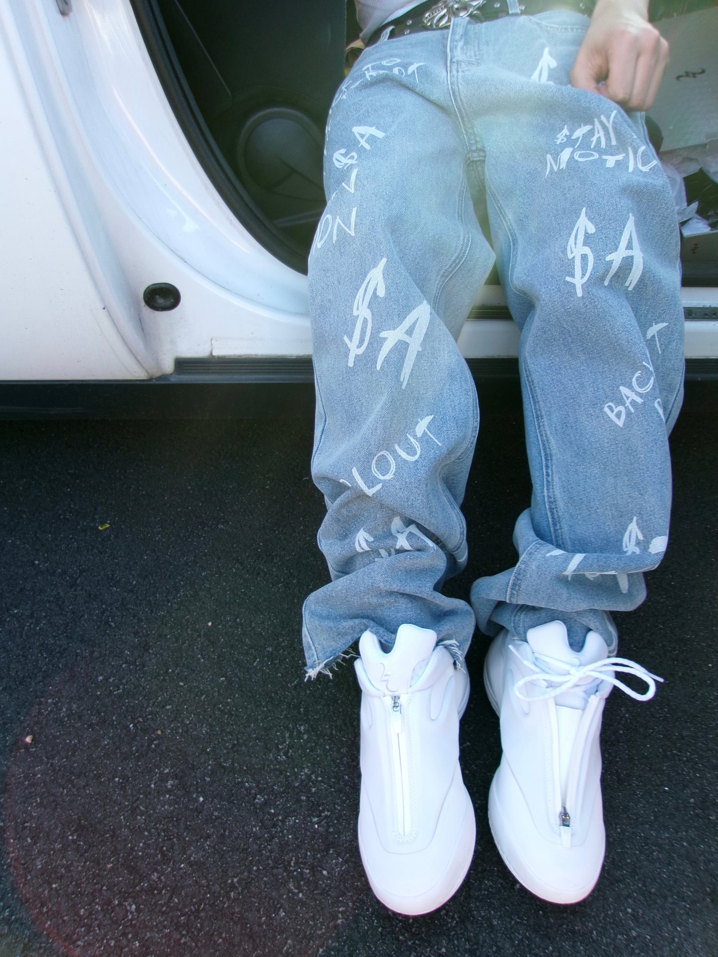 “ $A ALL OVER DENIMS “